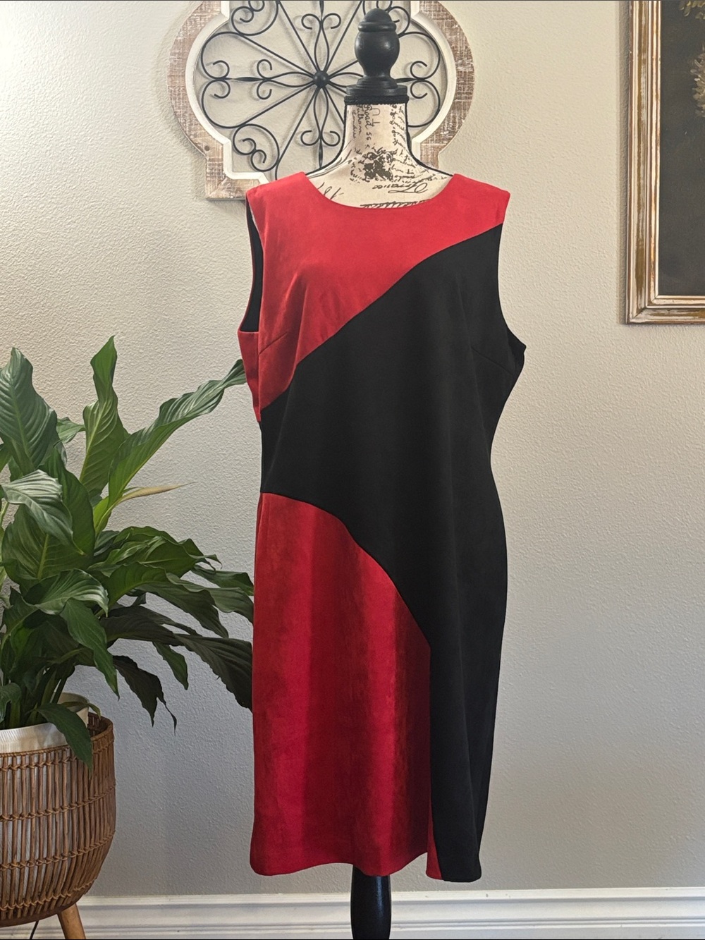 Calvin Klein Red and Black Colorblock Midi Dress